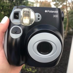 Polaroid PIC-300 Camera. FILM INCLUDED.